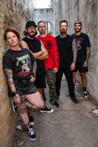 WALLS OF JERICHO estrena «True Til’ Death», tercer adelanto de su nuevo álbum