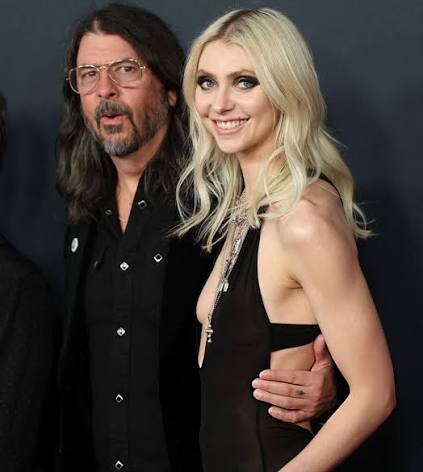The Pretty Reckless incorpora a Dave Grohl en una nueva versión de «About You»