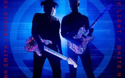 SMITH/KOTZEN – Black light/White noise, 2025.