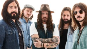 The Commoners presentan “Lost in the Highlights”, su nuevo single mezclado por Kevin Shirley